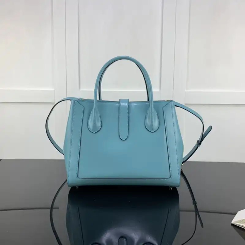 G*u*i bag 2309ya0070