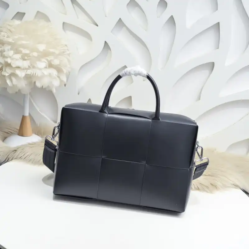 b0tte*a Ven*ta bags 2406ya0001